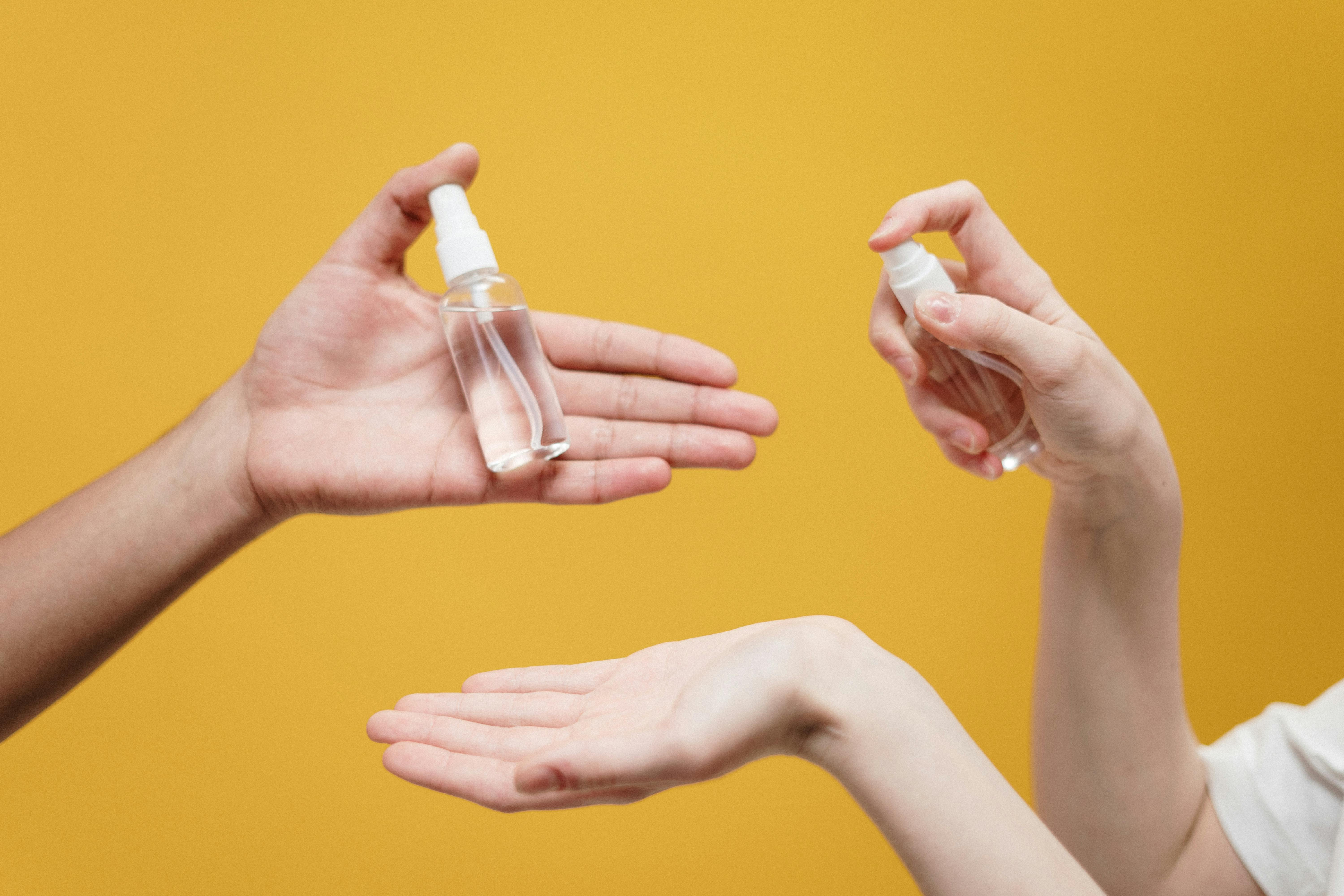 What Is Hypochlorous Acid? Exploring Its Benefits and Uses