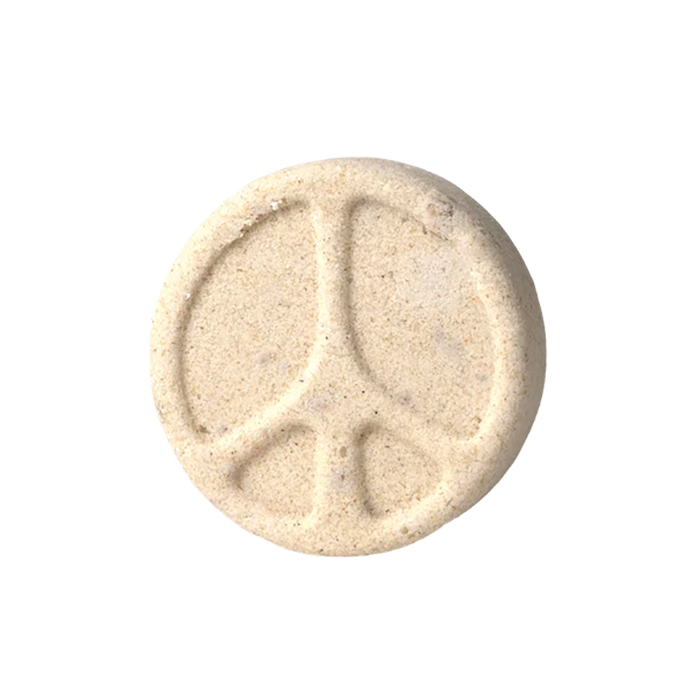 Pacha Soap Co. Dirty Hippie Froth Bomb - Front view